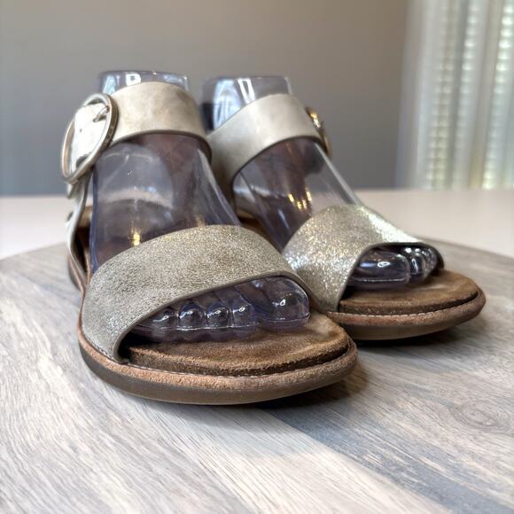 Sofft Women's Bali Gold Metallic Open Toe Slingback Leather Sandals US Sz 6.5 M - Picture 7 of 13